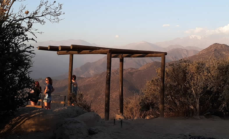 Muy buen lugar para hacer trekking. Es bastante fácil llegar, muy bonito y bien cuidado. Va gente de todas las edades, un ambiente muy familiar.