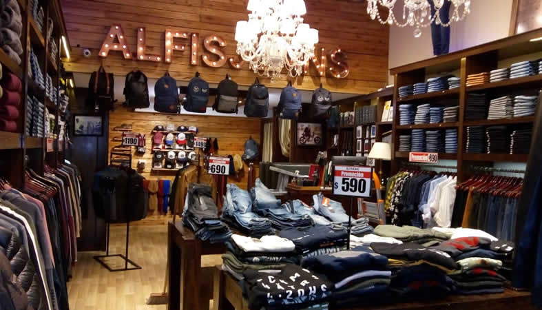 Local de Alfis Jeans ubicado en la localidad Lanús